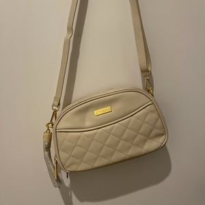 Quilted Ivory/Cream Crossbody purse, never used